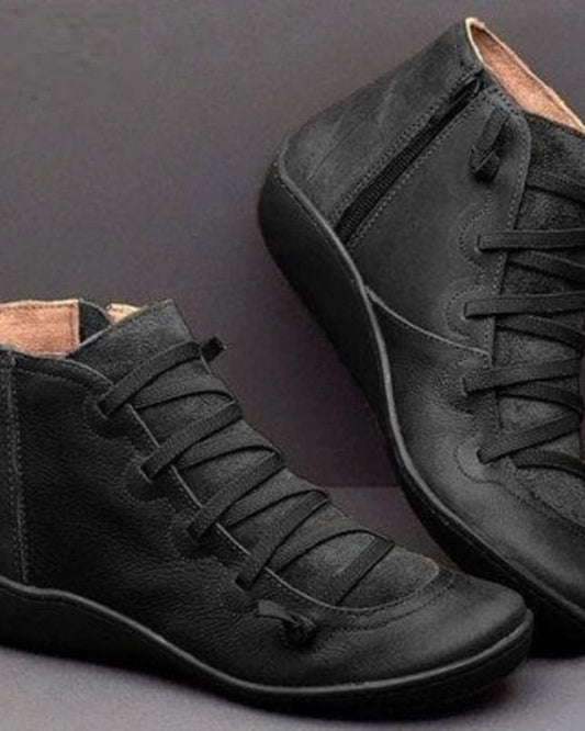 Easton - Stylish Ankle Boots for All Occasions