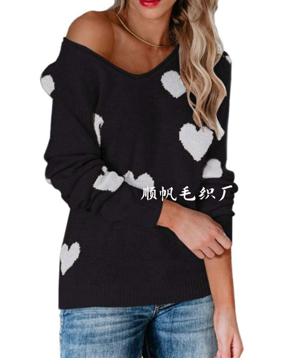 Charming Heart-Pattern Knit Sweater for Everyday Wear