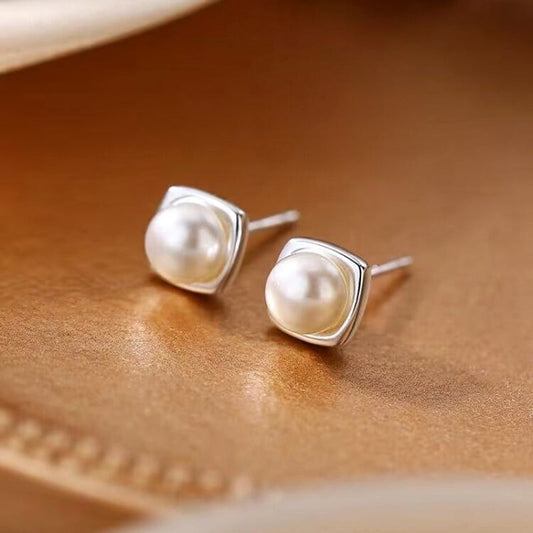Stunning Natural Pearl Drop Earrings for Elegant Events