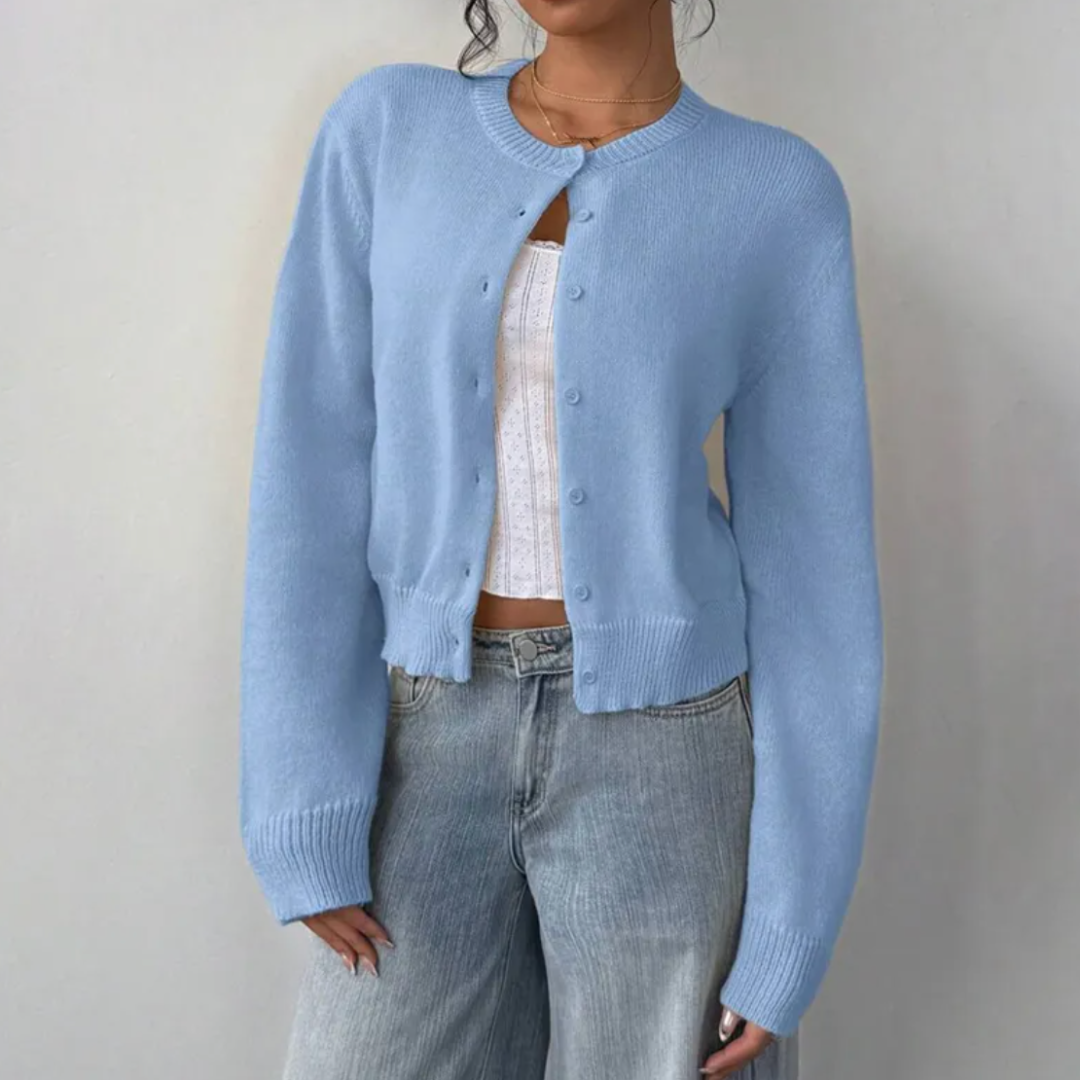 Chic Cropped Button Cardigan – Cozy Knit for Everyday Style