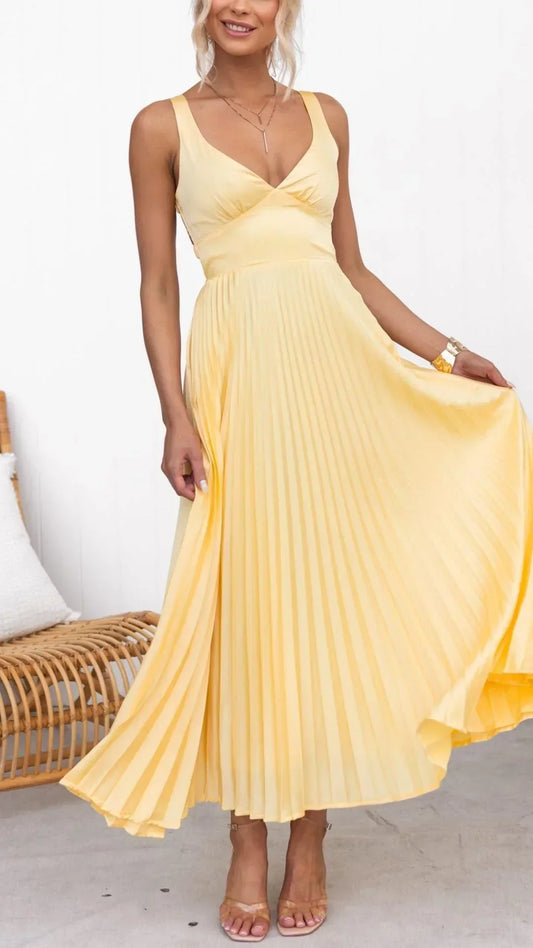 Yellow V-Neck Pleated Maxi Dress for Special Occasions