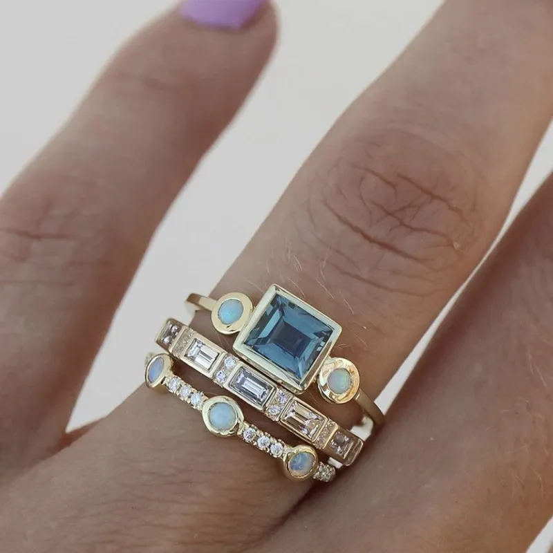 Vintage Blue Crystal Ring Set: Ocean Wave Elegance